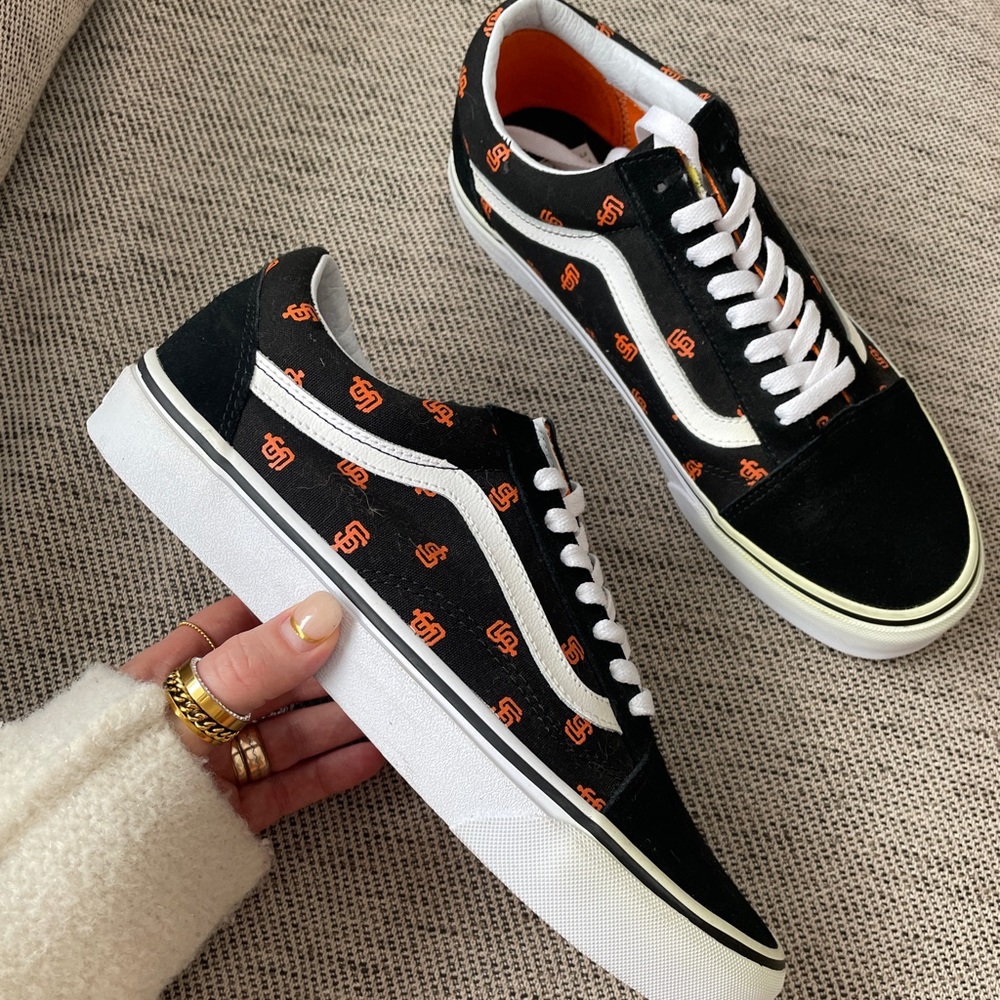 Mens San Francisco giants vans old school